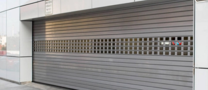 Průmyslová rolovací vrata