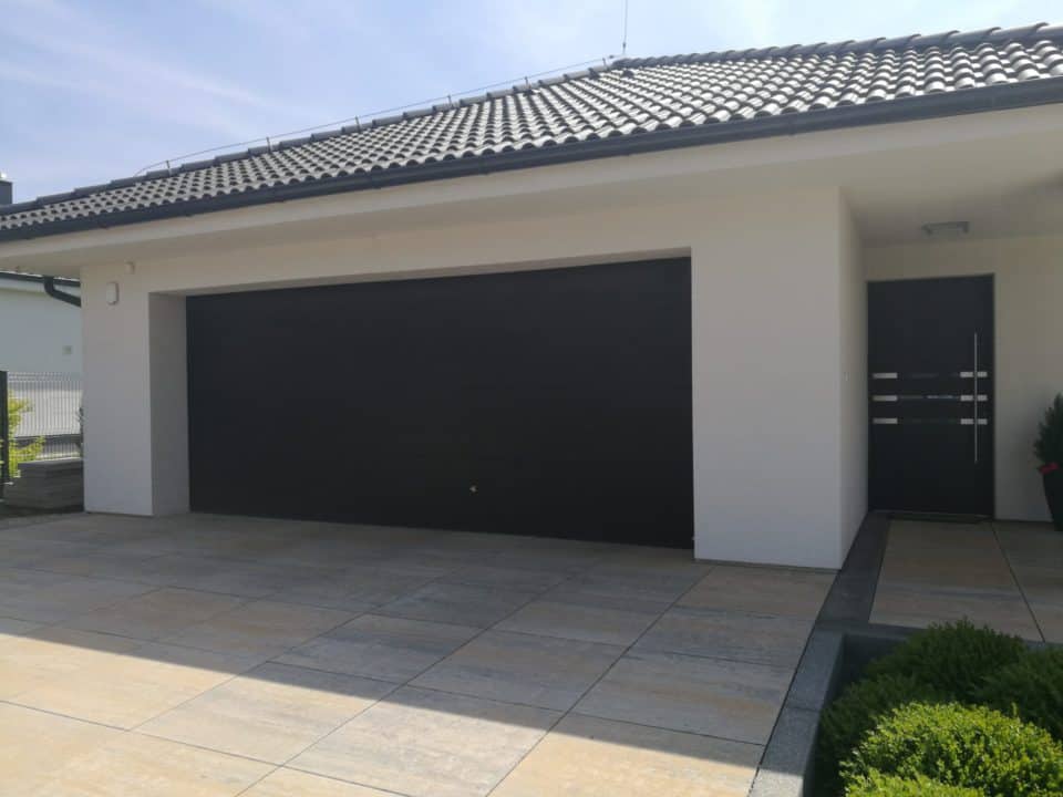 Garážová vrata – realizace